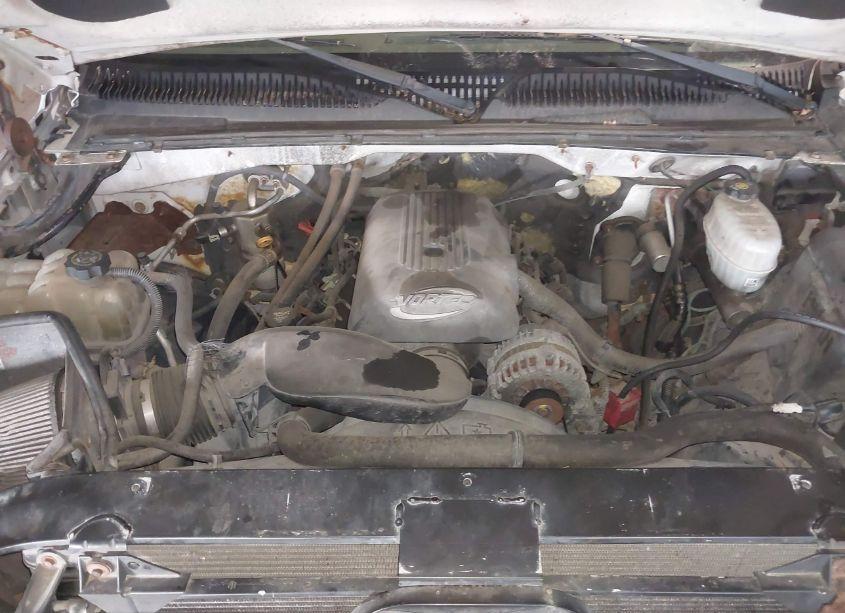 Photo 10 of 2004 Chevrolet Silverado 2500HD LS (VIN 1GCHK23U84F255523)