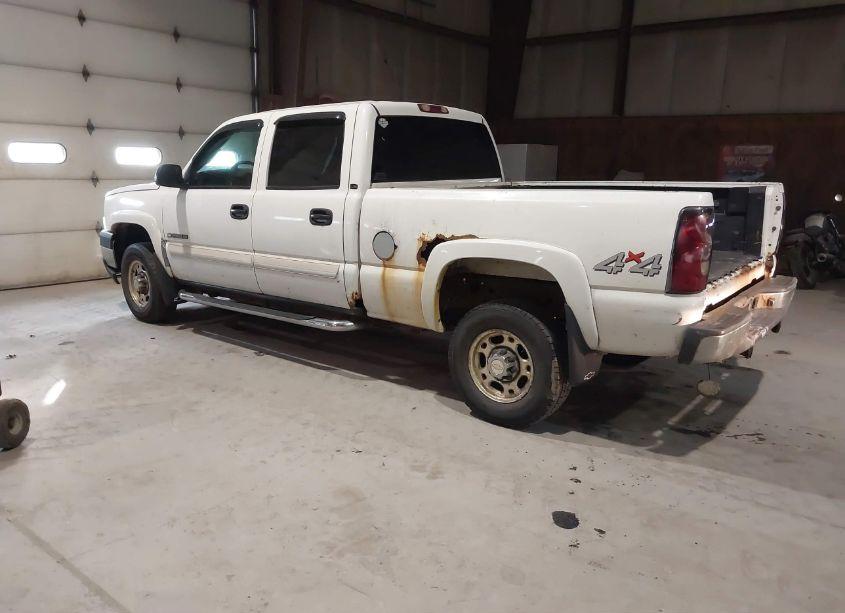 Photo 3 of 2004 Chevrolet Silverado 2500HD LS (VIN 1GCHK23U84F255523)