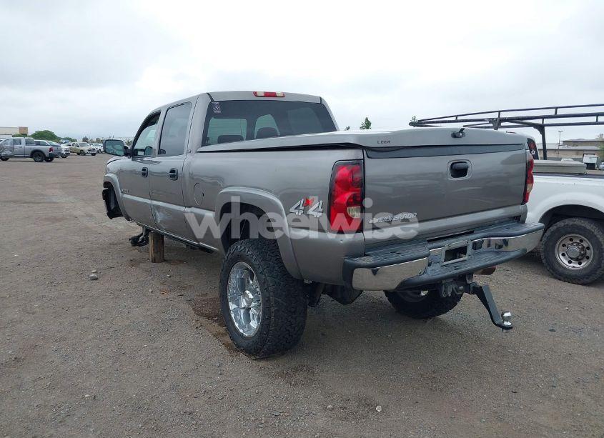 Photo 3 of 2006 Chevrolet Silverado 2500HD LT3 (VIN 1GCHK23U86F163847)