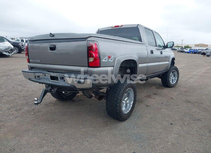 Photo 4 of 2006 Chevrolet Silverado 2500HD LT3 (VIN 1GCHK23U86F163847)