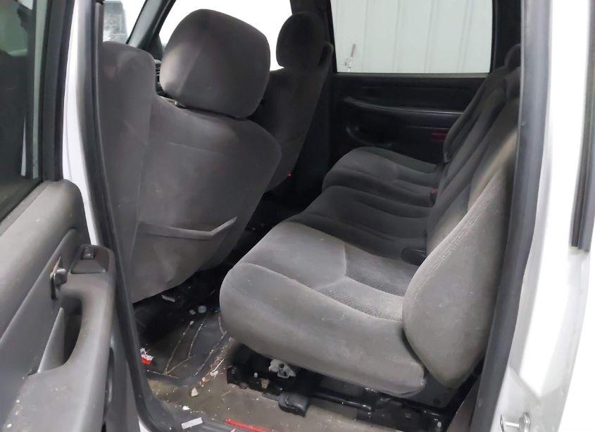 Photo 8 of 2006 Chevrolet Silverado 2500HD LT1 (VIN 1GCHK23U86F182141)