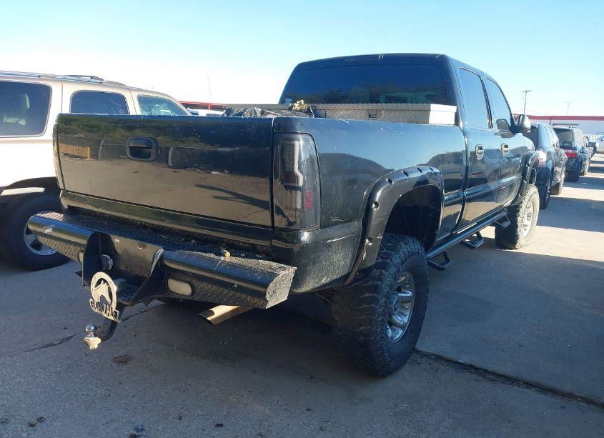 Photo 4 of 2002 Chevrolet Silverado 2500HD LS (VIN 1GCHK23U92F235441)