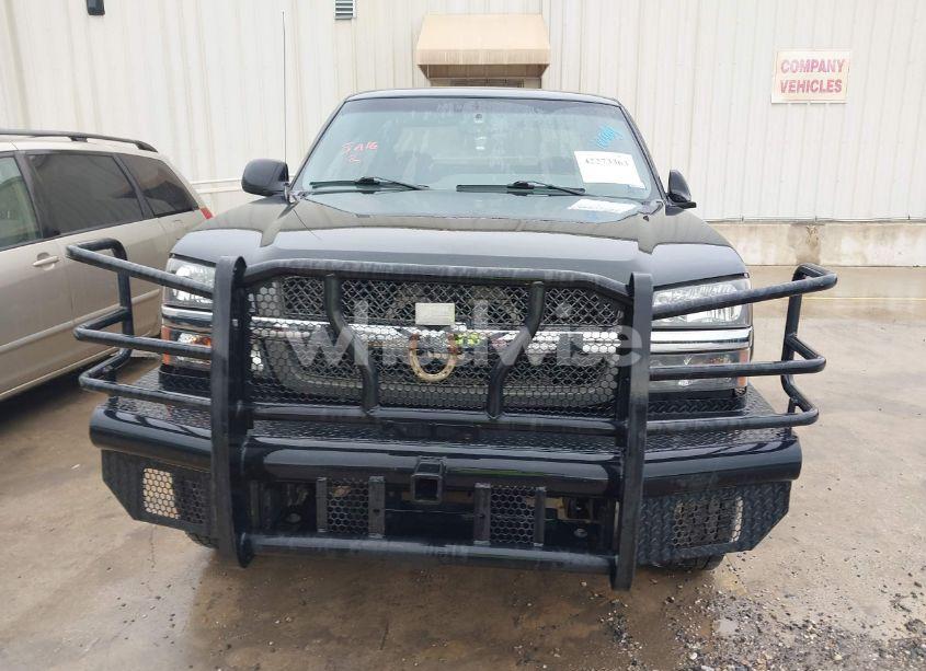 Photo 12 of 2004 Chevrolet Silverado 2500HD LS (VIN 1GCHK23U94F257846)