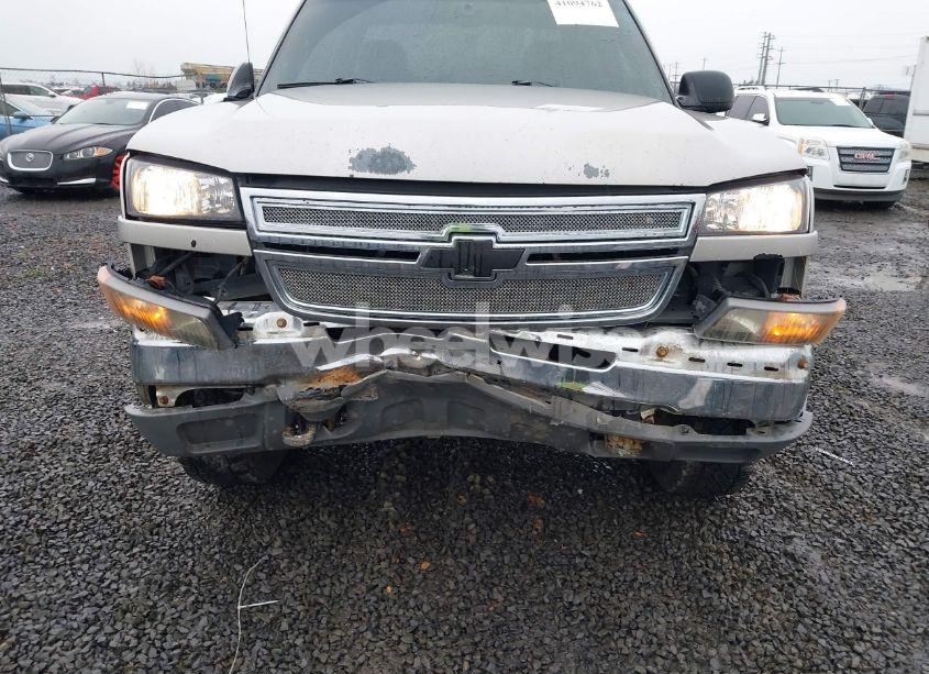 Photo 6 of 2005 Chevrolet Silverado 2500HD LS (VIN 1GCHK23U95F824896)