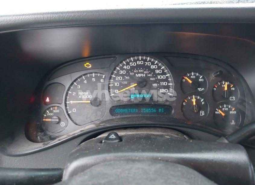 Photo 7 of 2005 Chevrolet Silverado 2500HD LS (VIN 1GCHK23U95F824896)