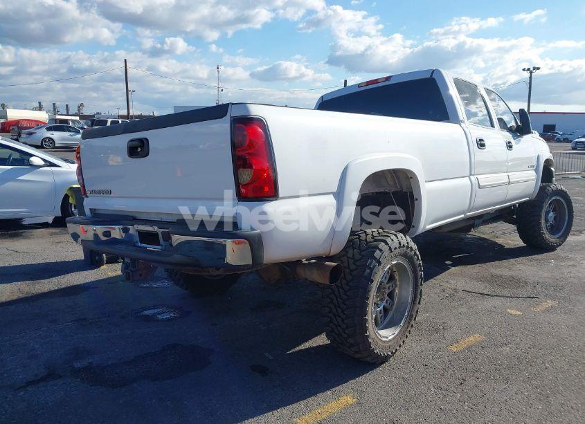 Photo 4 of 2006 Chevrolet Silverado 2500HD LT2 (VIN 1GCHK23U96F127245)