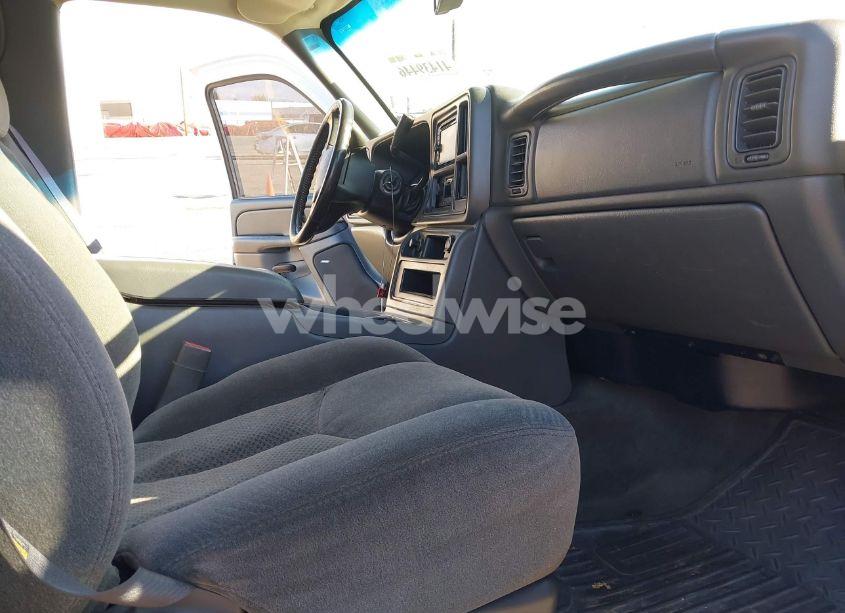 Photo 5 of 2006 Chevrolet Silverado 2500HD LT2 (VIN 1GCHK23U96F127245)