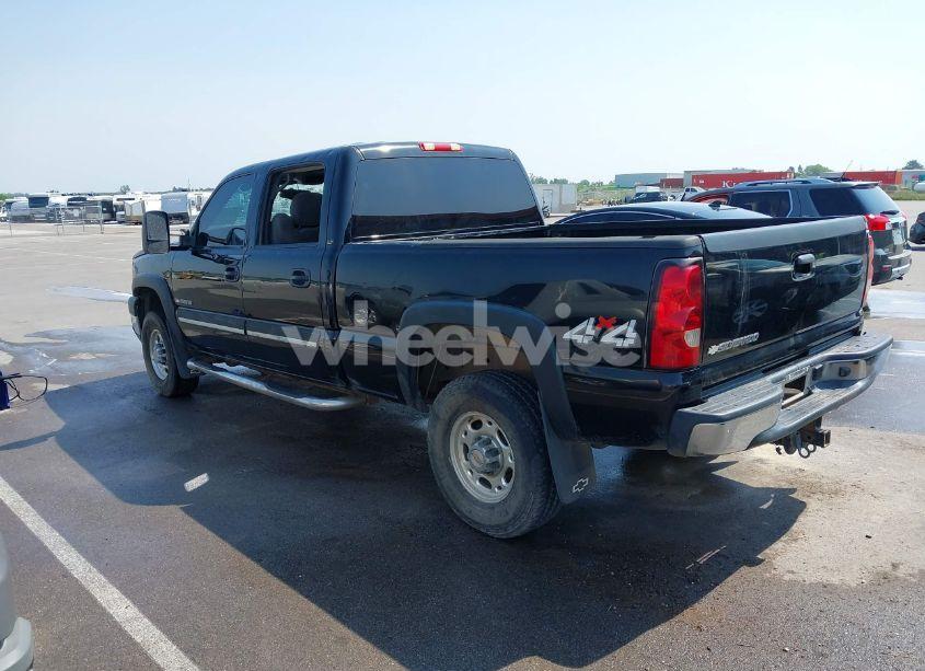 Photo 3 of 2007 Chevrolet Silverado 2500HD CLASSIC LT1 (VIN 1GCHK23U97F151515)