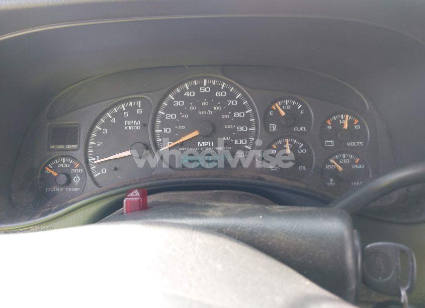 Photo 7 of 2002 Chevrolet Silverado 2500HD LS (VIN 1GCHK23UX2F195466)