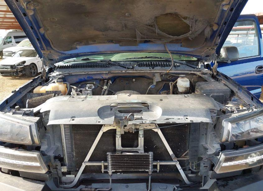 Photo 10 of 2003 Chevrolet Silverado 2500HD LS (VIN 1GCHK23UX3F171265)