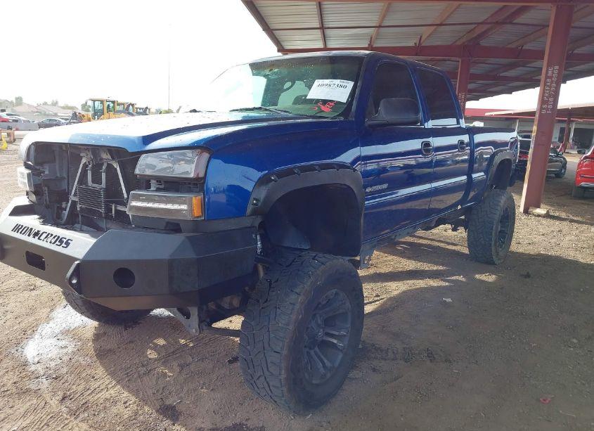 Photo 2 of 2003 Chevrolet Silverado 2500HD LS (VIN 1GCHK23UX3F171265)