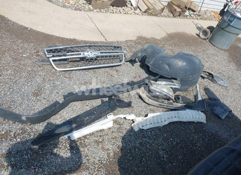 Photo 12 of 2005 Chevrolet Silverado 2500HD LS (VIN 1GCHK23UX5F857938)