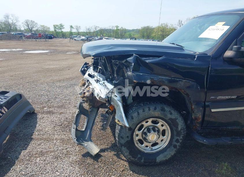 Photo 18 of 2005 Chevrolet Silverado 2500HD LS (VIN 1GCHK23UX5F857938)