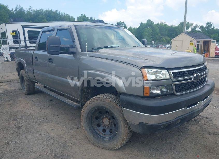 2006 Chevrolet Silverado 2500HD LT1 (VIN 1GCHK23UX6F147648) main photo