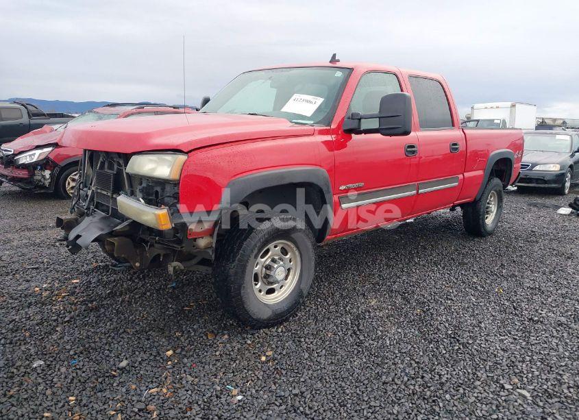 Photo 2 of 2006 Chevrolet Silverado 2500HD LT3 (VIN 1GCHK23UX6F265165)