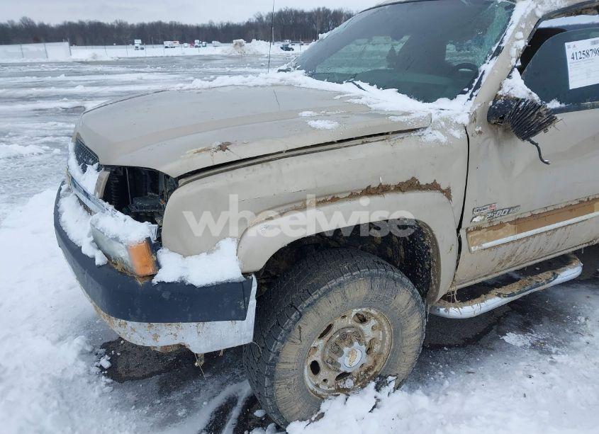 Photo 15 of 2004 Chevrolet Silverado 2500HD LS (VIN 1GCHK24234E253066)