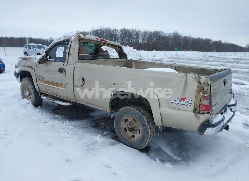 Photo 3 of 2004 Chevrolet Silverado 2500HD LS (VIN 1GCHK24234E253066)