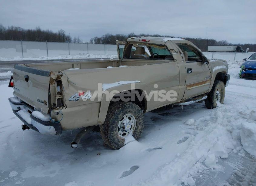 Photo 4 of 2004 Chevrolet Silverado 2500HD LS (VIN 1GCHK24234E253066)