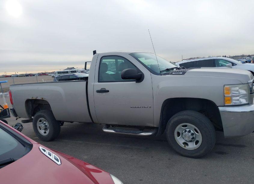 Photo 13 of 2008 Chevrolet Silverado 2500HD WORK TRUCK (VIN 1GCHK24K58E208720)