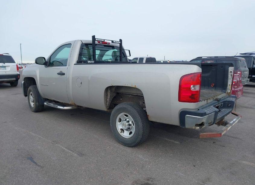 Photo 3 of 2008 Chevrolet Silverado 2500HD WORK TRUCK (VIN 1GCHK24K58E208720)