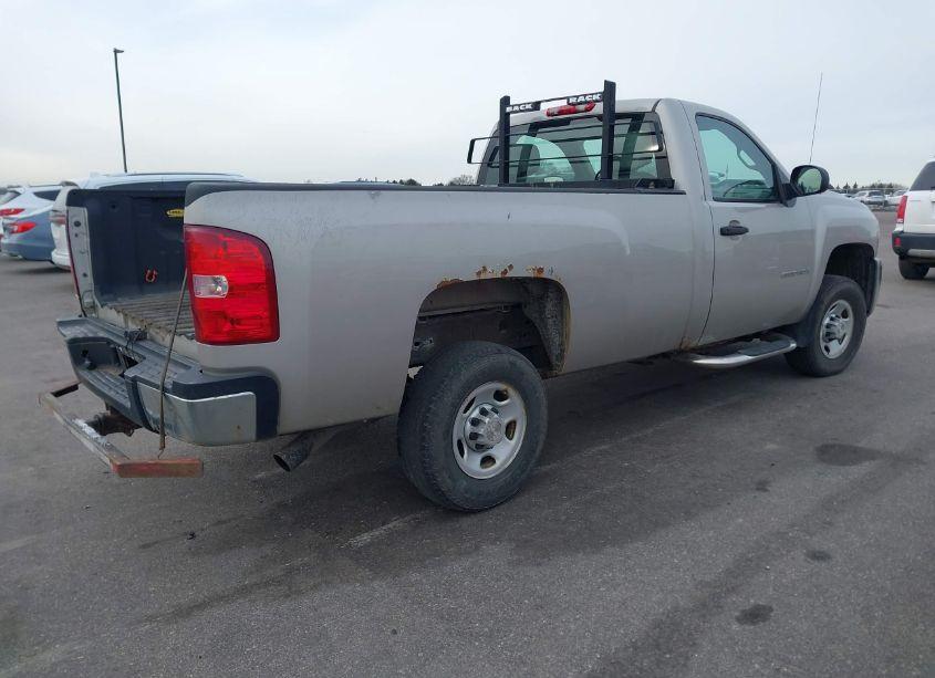 Photo 4 of 2008 Chevrolet Silverado 2500HD WORK TRUCK (VIN 1GCHK24K58E208720)