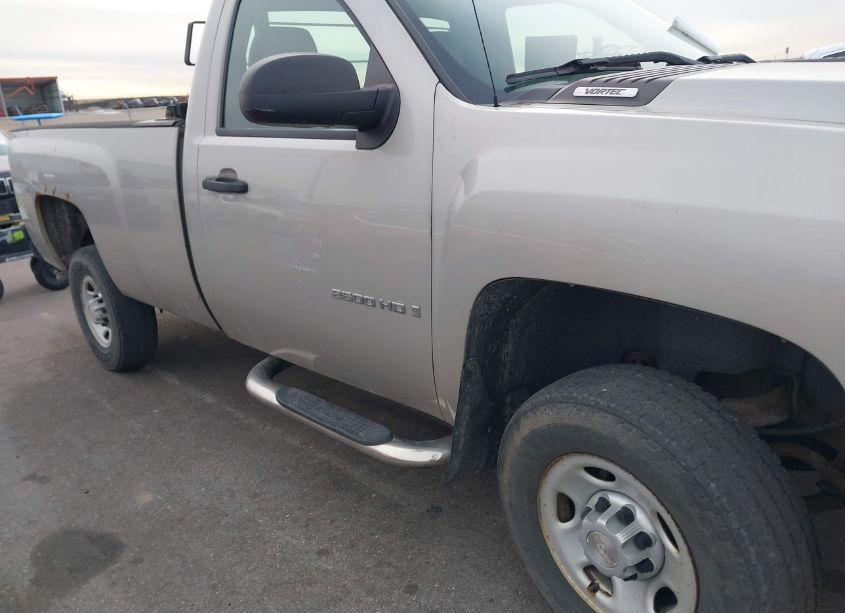 Photo 6 of 2008 Chevrolet Silverado 2500HD WORK TRUCK (VIN 1GCHK24K58E208720)