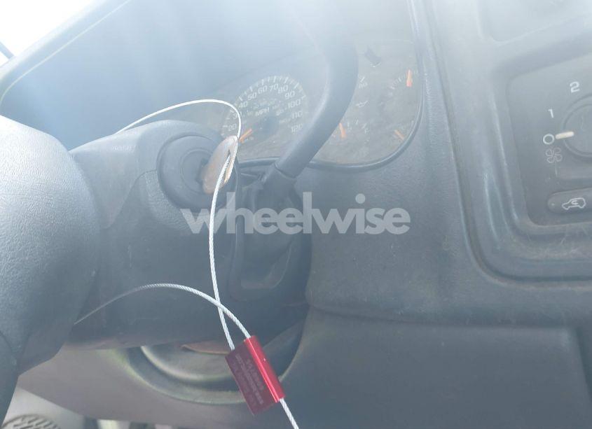 Photo 11 of 2005 Chevrolet Silverado 2500HD WORK TRUCK (VIN 1GCHK24U05E120428)