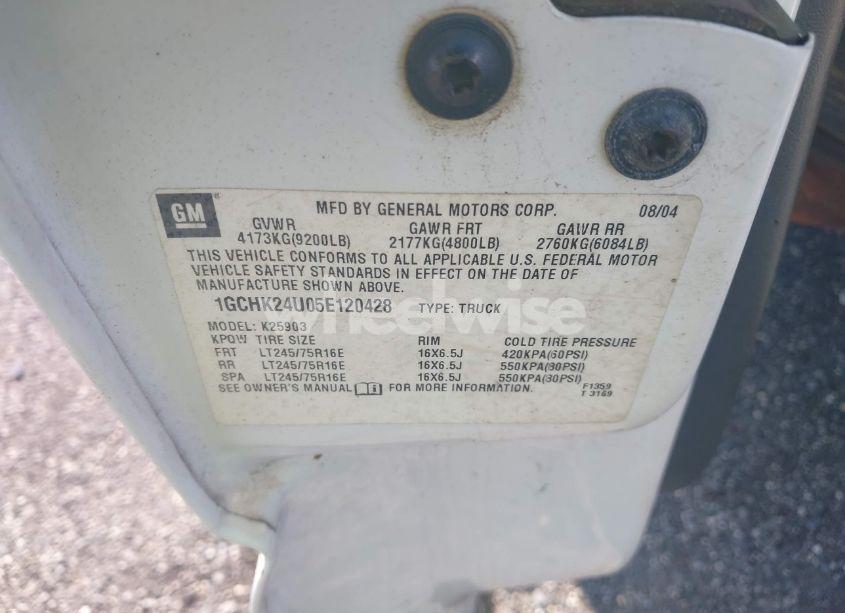 Photo 9 of 2005 Chevrolet Silverado 2500HD WORK TRUCK (VIN 1GCHK24U05E120428)