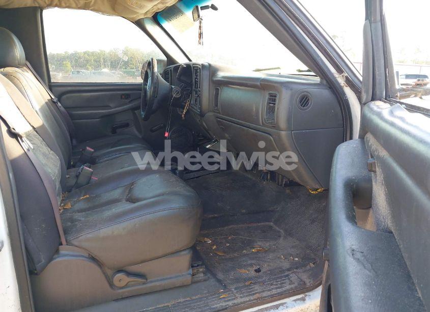 Photo 5 of 2006 Chevrolet Silverado 2500HD WORK TRUCK (VIN 1GCHK24U06E182588)