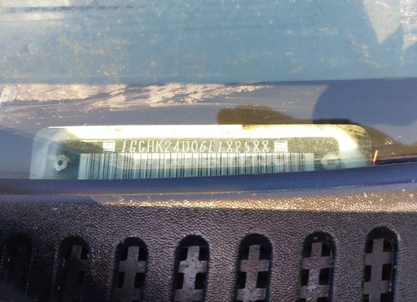 Photo 9 of 2006 Chevrolet Silverado 2500HD WORK TRUCK (VIN 1GCHK24U06E182588)