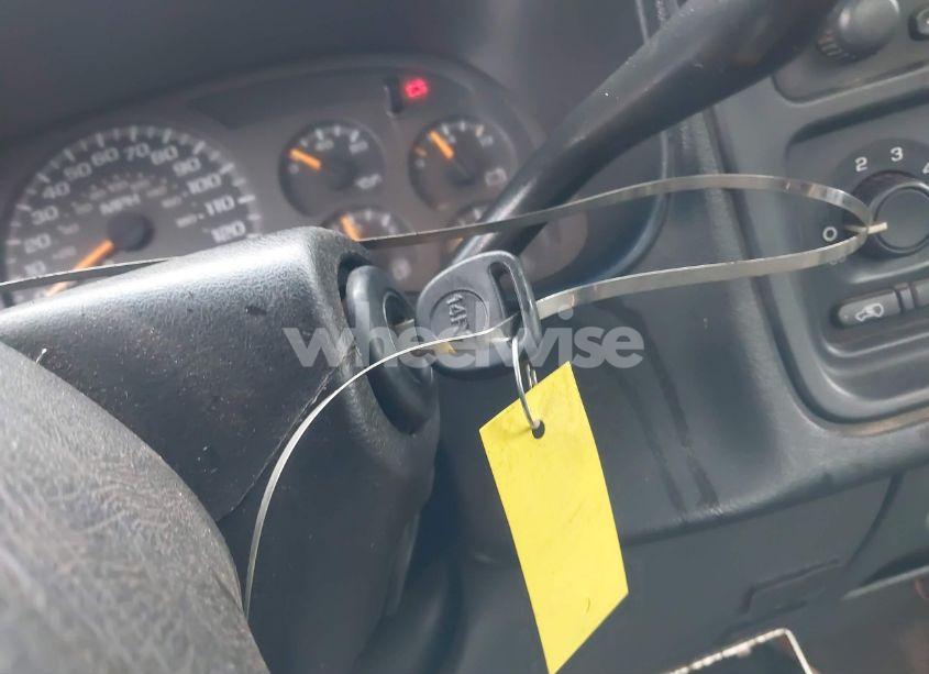 Photo 11 of 2004 Chevrolet Silverado 2500HD WORK TRUCK (VIN 1GCHK24U14E121568)