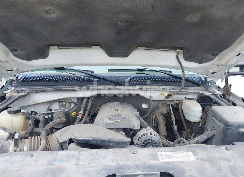 Photo 10 of 2005 Chevrolet Silverado 2500HD WORK TRUCK (VIN 1GCHK24U25E283372)