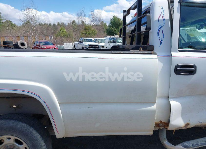 Photo 8 of 2006 Chevrolet Silverado 2500HD LT1 (VIN 1GCHK24U36E100921)