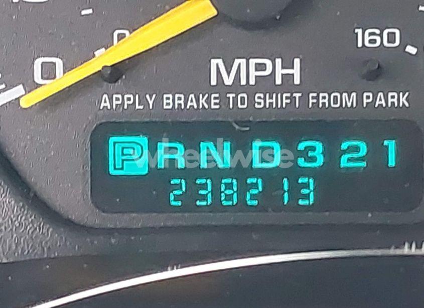 Photo 16 of 2001 Chevrolet Silverado 2500HD (VIN 1GCHK24U41E265840)