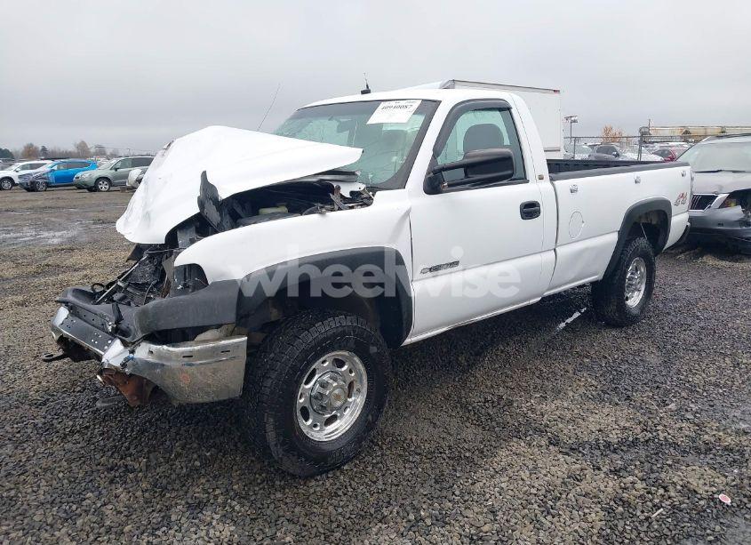Photo 2 of 2001 Chevrolet Silverado 2500HD (VIN 1GCHK24U41E265840)