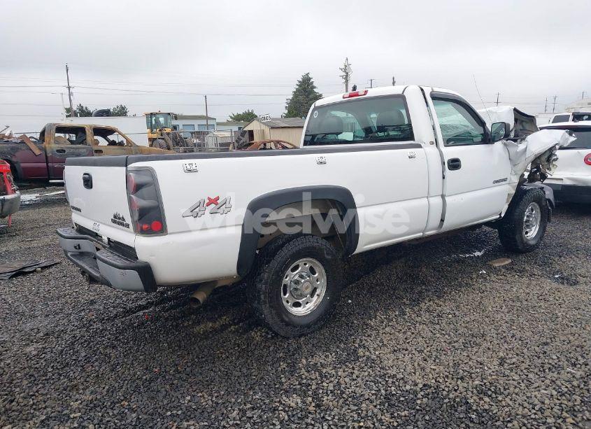 Photo 4 of 2001 Chevrolet Silverado 2500HD (VIN 1GCHK24U41E265840)