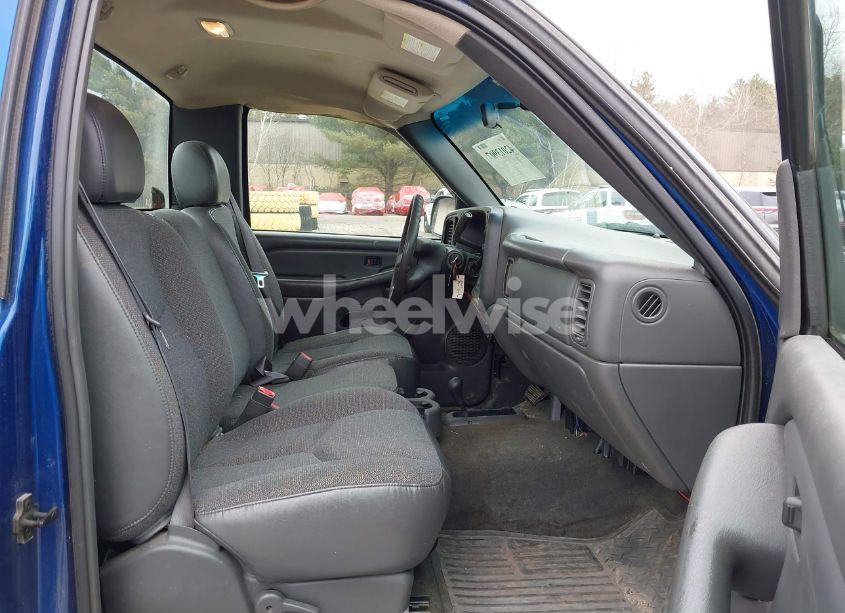 Photo 5 of 2003 Chevrolet Silverado 2500HD WORK TRUCK (VIN 1GCHK24U43E131123)