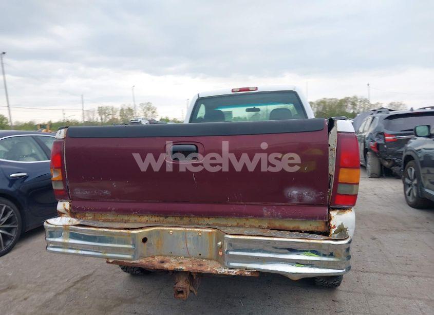 Photo 16 of 2001 Chevrolet Silverado 2500HD (VIN 1GCHK24U61E169062)