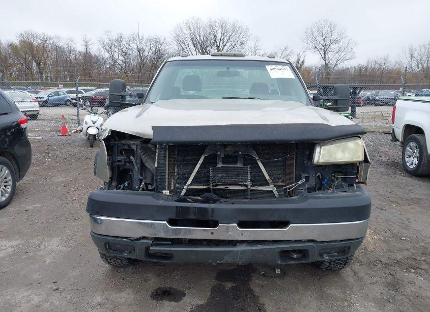 Photo 12 of 2005 Chevrolet Silverado 2500HD WORK TRUCK (VIN 1GCHK24U65E156477)