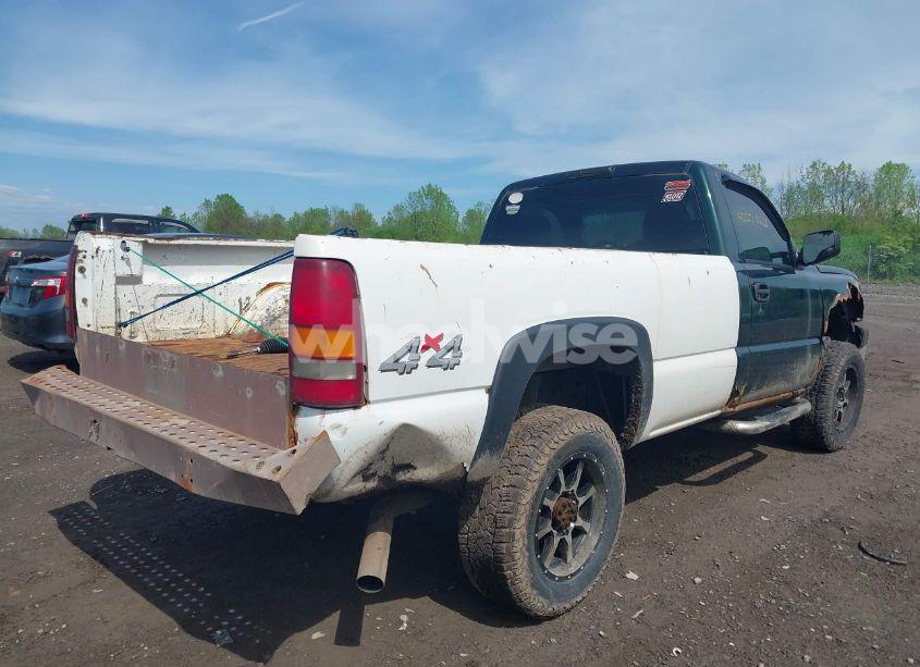 Photo 4 of 2006 Chevrolet Silverado 2500HD WORK TRUCK (VIN 1GCHK24U86E127323)