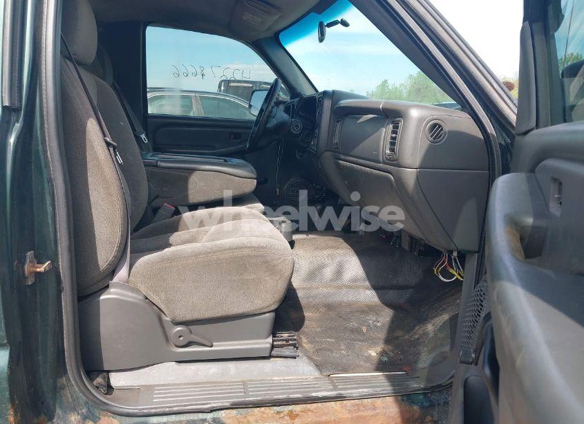 Photo 5 of 2006 Chevrolet Silverado 2500HD WORK TRUCK (VIN 1GCHK24U86E127323)