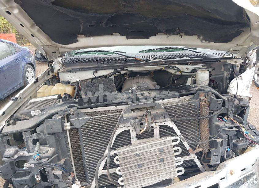 Photo 10 of 2003 Chevrolet Silverado 2500HD WORK TRUCK (VIN 1GCHK24U93E202641)