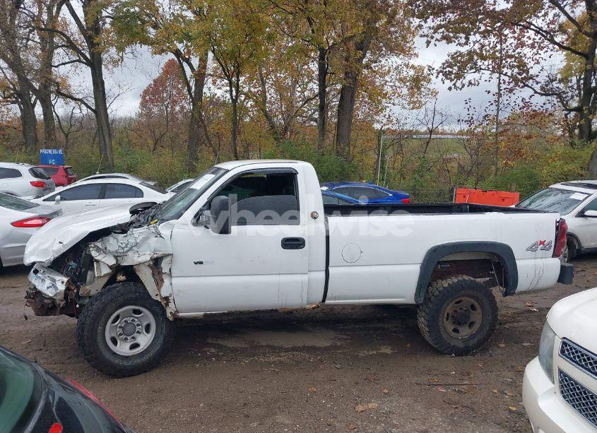 Photo 14 of 2003 Chevrolet Silverado 2500HD WORK TRUCK (VIN 1GCHK24U93E202641)