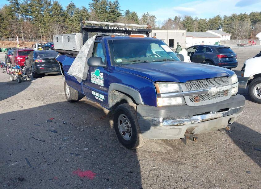 2004 Chevrolet Silverado 2500HD WORK TRUCK (VIN 1GCHK24U94E142880) main photo