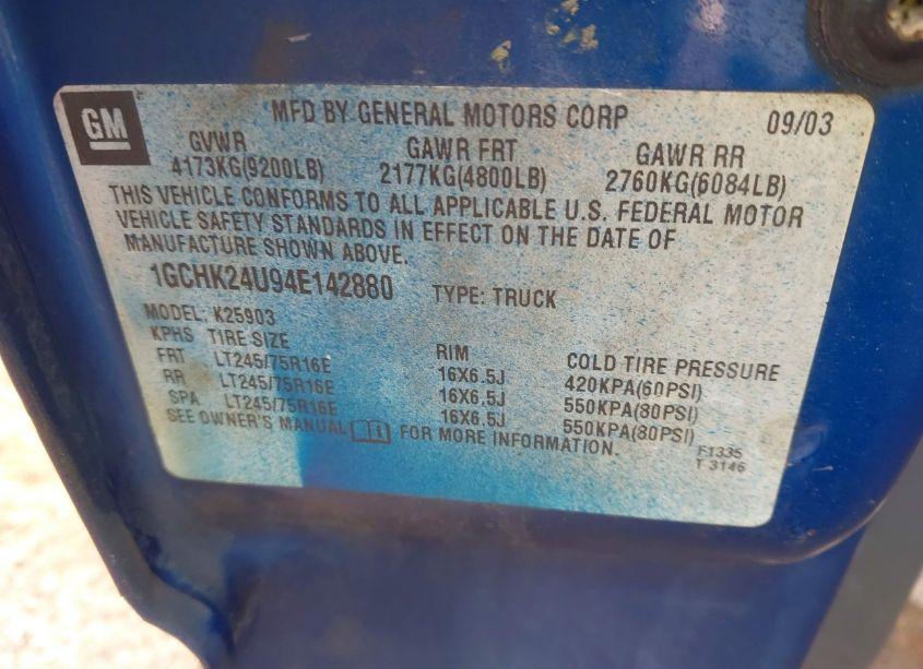 Photo 9 of 2004 Chevrolet Silverado 2500HD WORK TRUCK (VIN 1GCHK24U94E142880)