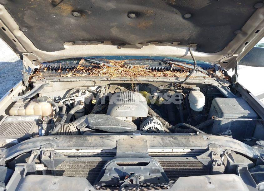 Photo 10 of 2004 Chevrolet Silverado 2500HD (VIN 1GCHK24U94E196793)