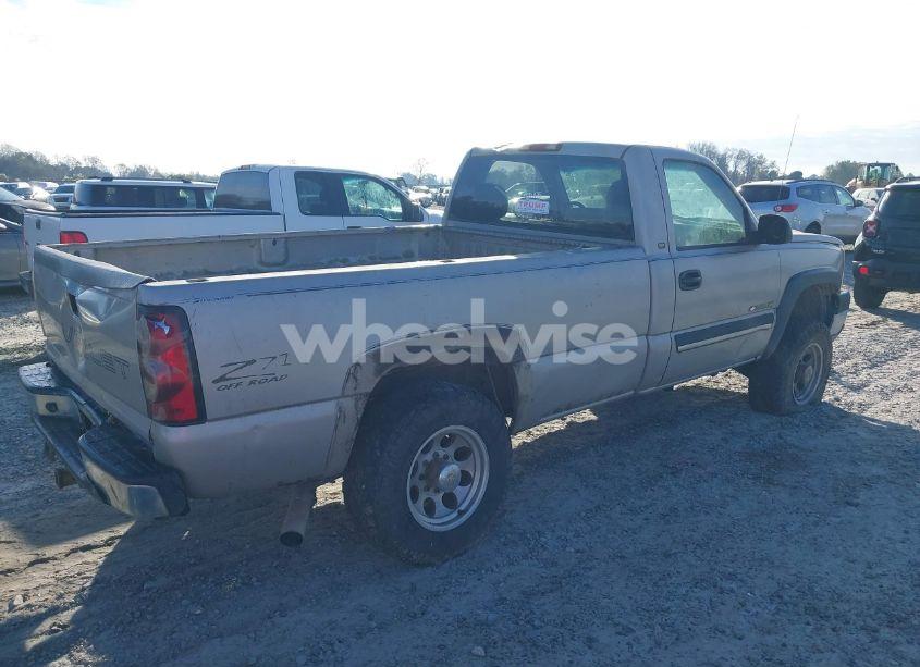 Photo 4 of 2004 Chevrolet Silverado 2500HD (VIN 1GCHK24U94E196793)