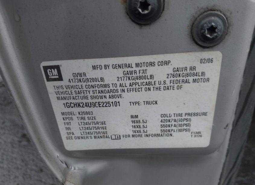Photo 9 of 2006 Chevrolet Silverado 2500HD WORK TRUCK (VIN 1GCHK24U96E225101)