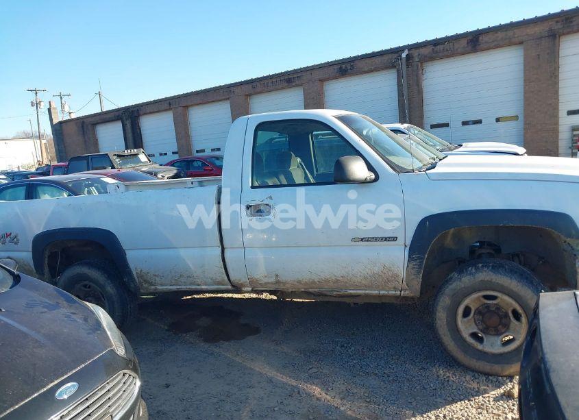 Photo 13 of 2006 Chevrolet Silverado 2500HD WORK TRUCK (VIN 1GCHK24UX6E155866)