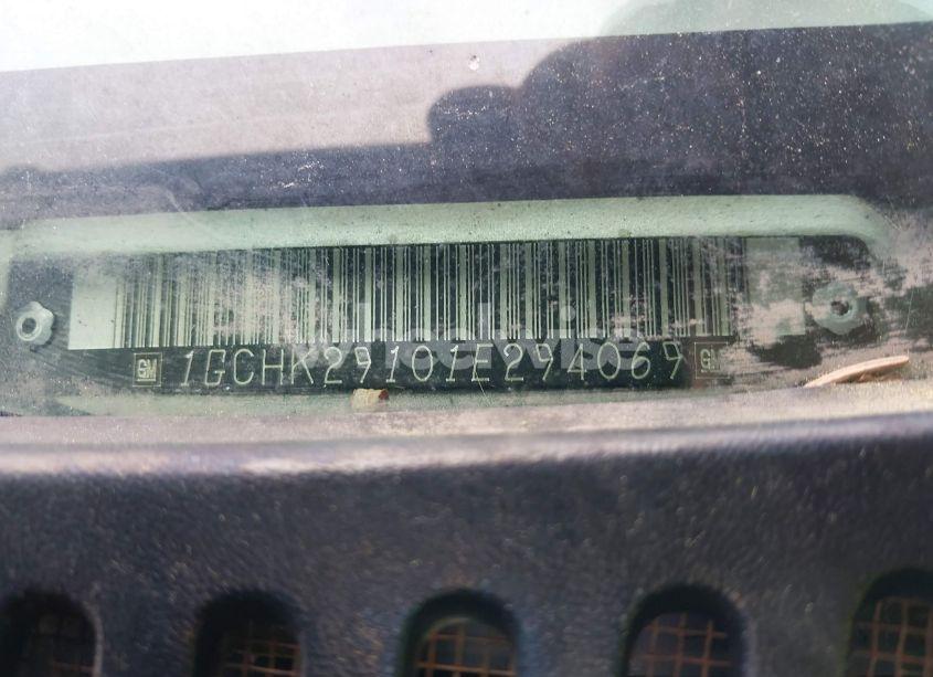 Photo 9 of 2001 Chevrolet Silverado 2500HD LT (VIN 1GCHK29101E294069)